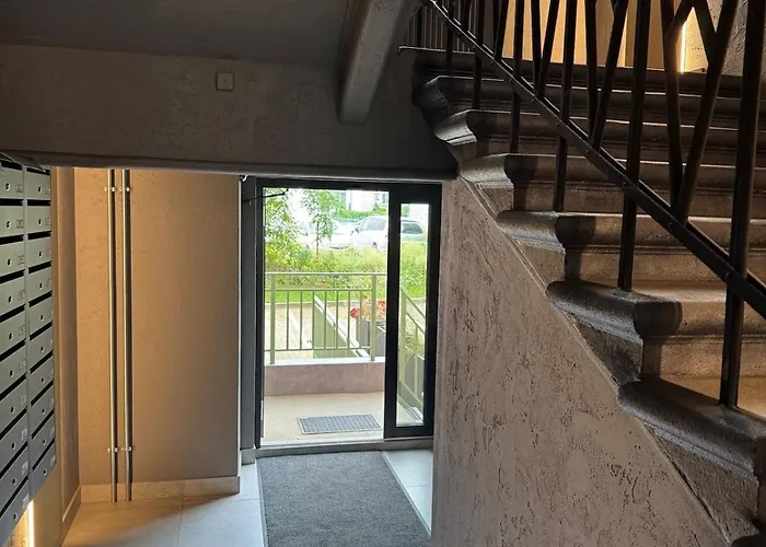 Luxury Design Loft Escape In