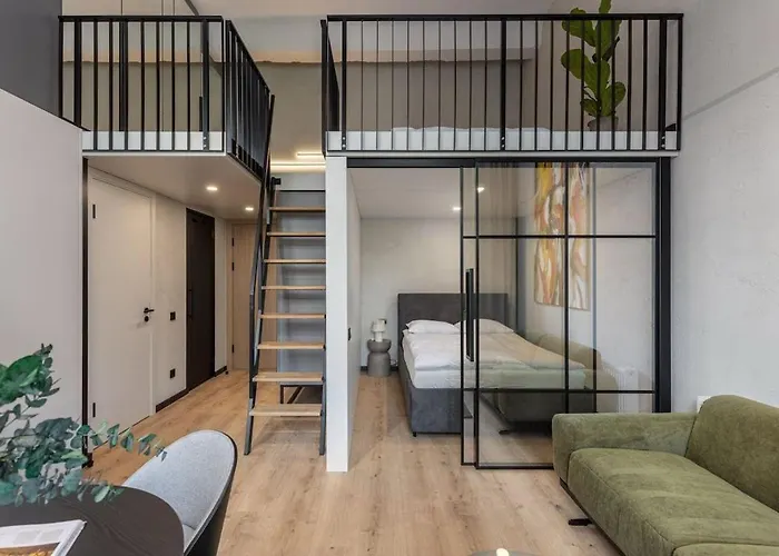 Luxury Design Loft Escape In Рига